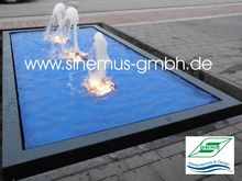 bodentiefes Wasserspiel mit 3 Schaumquell